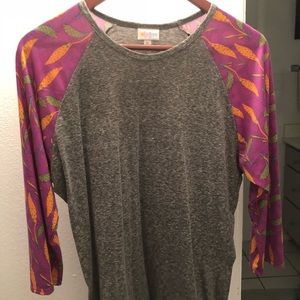 Lularoe randy tee